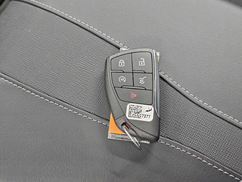 Used 2025 Buick Enclave Sport Touring FWD image 43