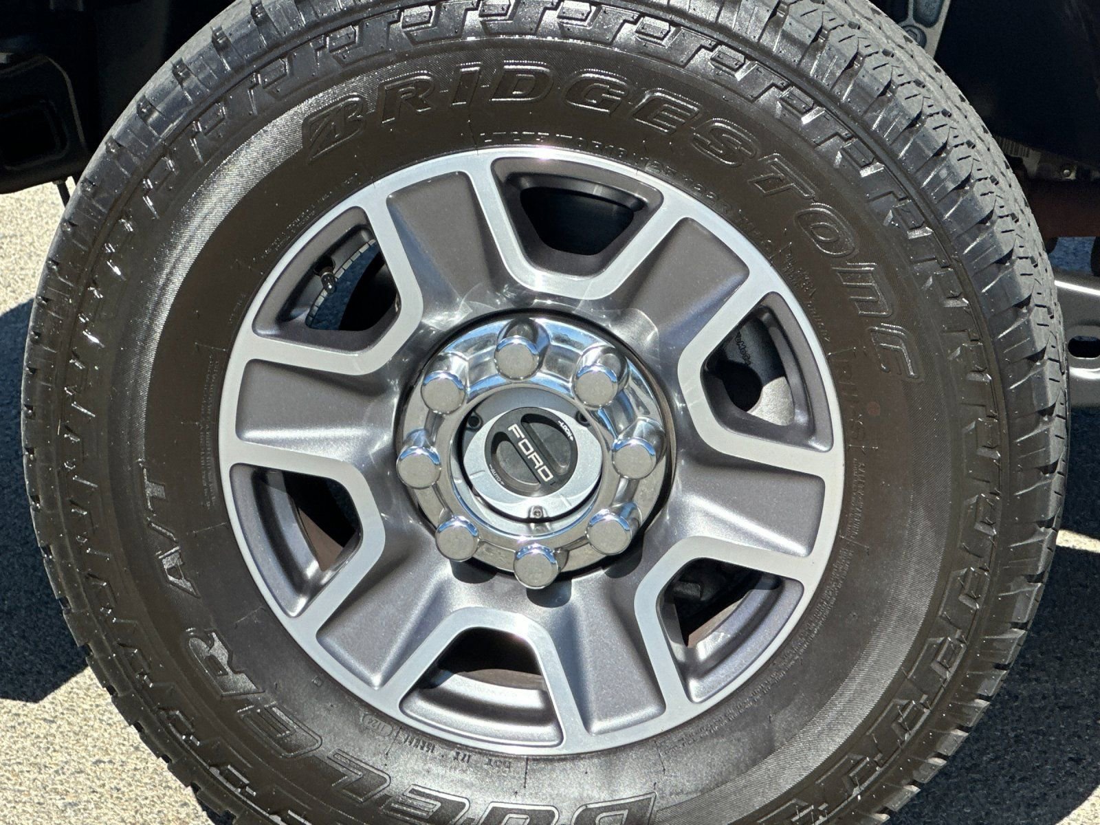 Used 2024 Ford F250 Lariat w/ Lariat Ultimate Package image 35