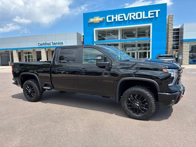 New 2026 Chevrolet Silverado 2500 LT w/ Trail Boss Package