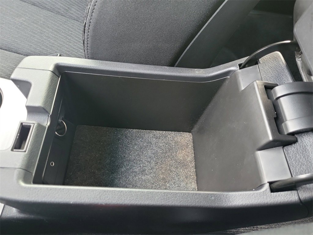 Used 2011 Subaru Outback 2.5i image 31