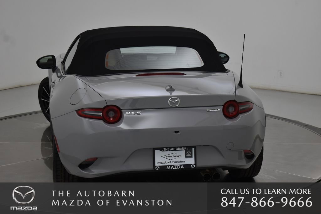 Certified 2025 MAZDA MX-5 Miata Grand Touring w/ Weather Package image 10