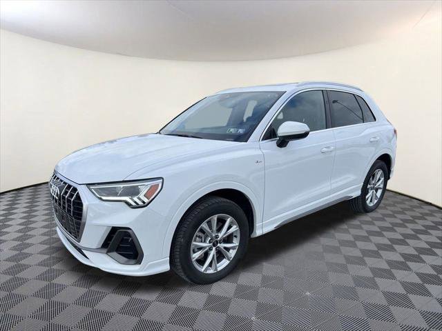 Certified 2025 Audi Q3 2.0T Premium Plus w/ Premium Plus Package image 1