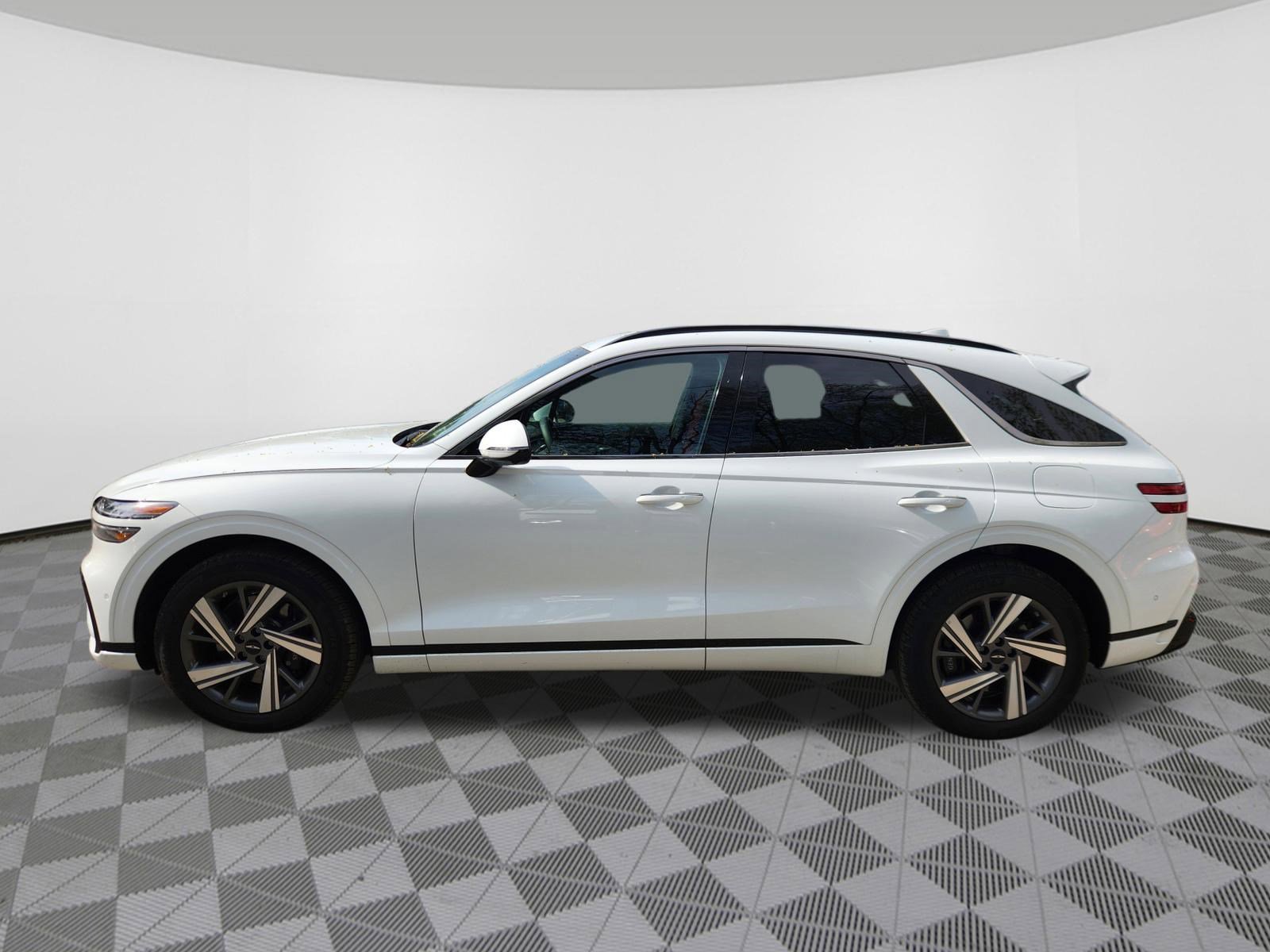 Used 2026 Genesis GV70 3.5T Sport Advanced image 5