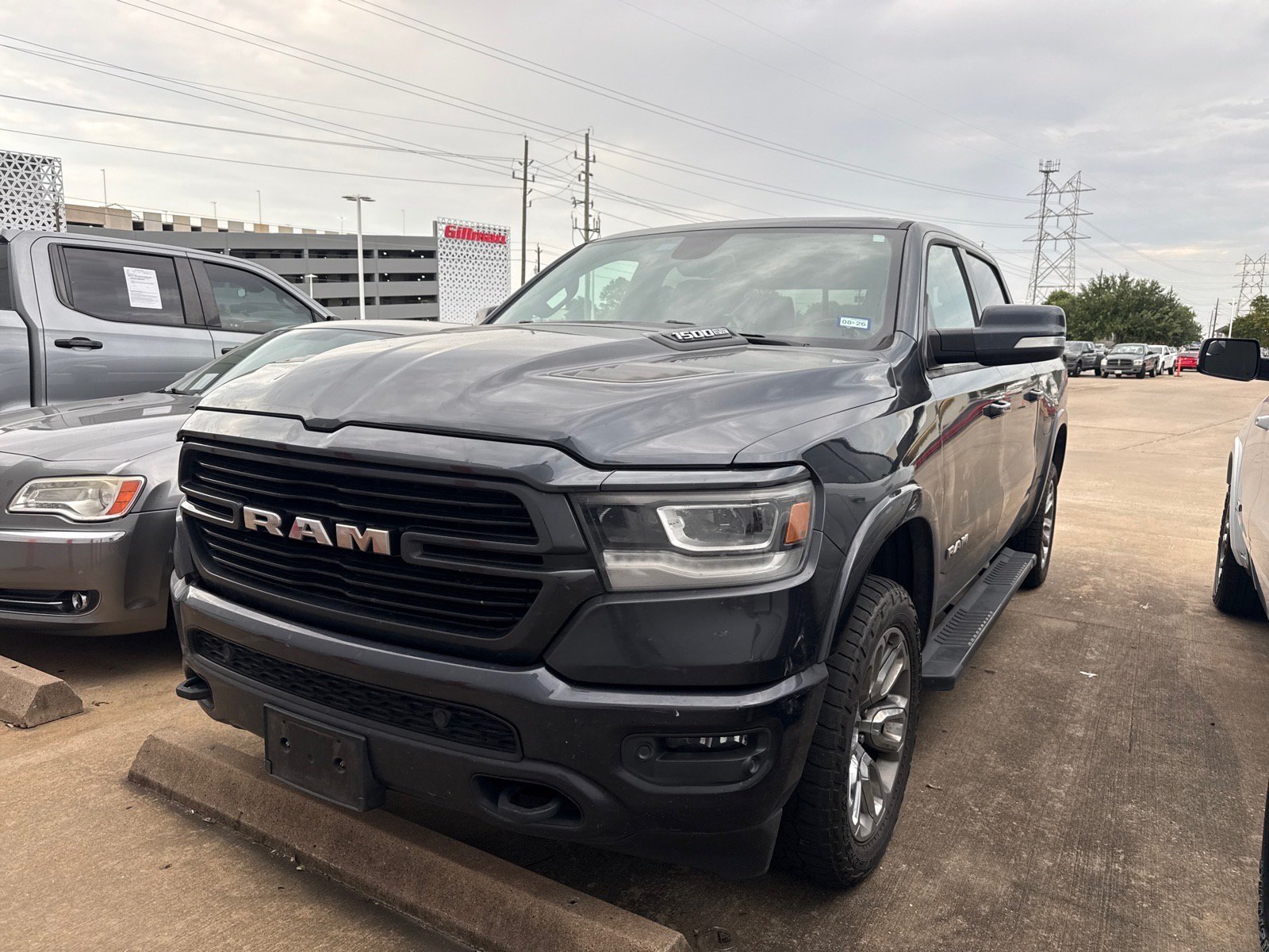 Used 2019 RAM 1500 Laramie w/ Sport Appearance Package AWD/4WD image 4