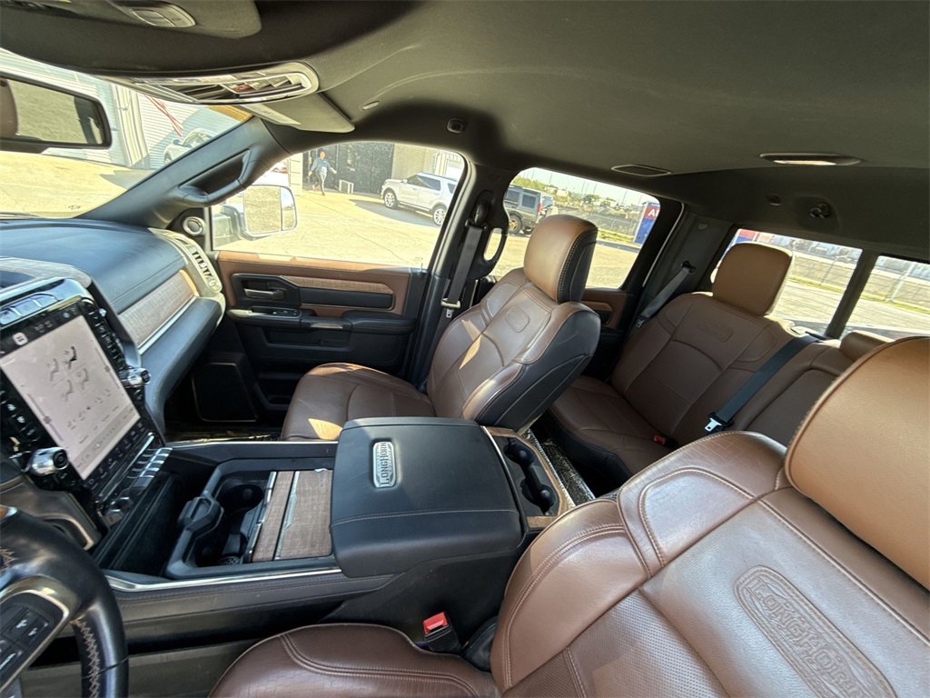 Used 2022 RAM 3500 Limited image 23