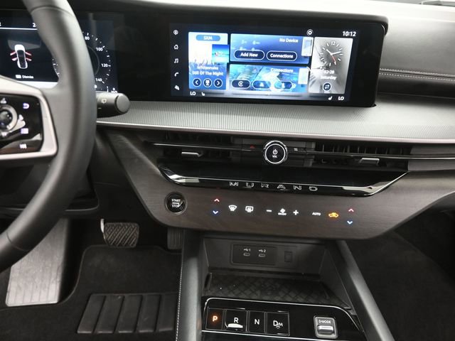 Certified 2025 Nissan Murano SV AWD/4WD image 11
