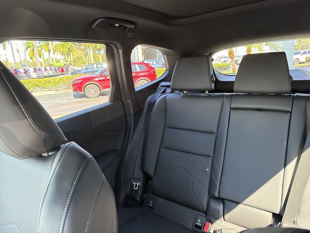 Used 2024 BMW X1 xDrive28i w/ M Sport Package image 11