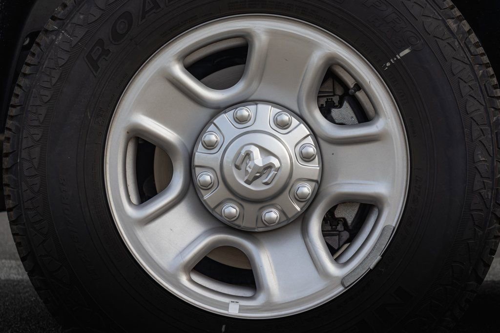 Used 2024 RAM 3500 Tradesman w/ Safety Group AWD/4WD image 10