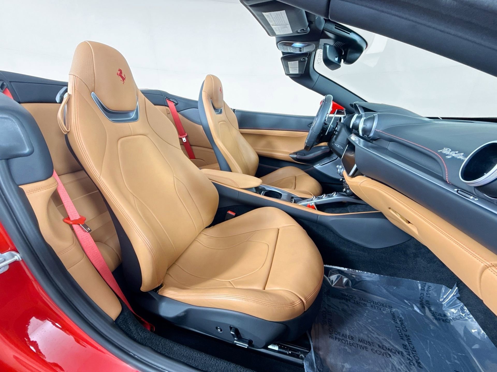 Certified 2022 Ferrari Portofino M image 23