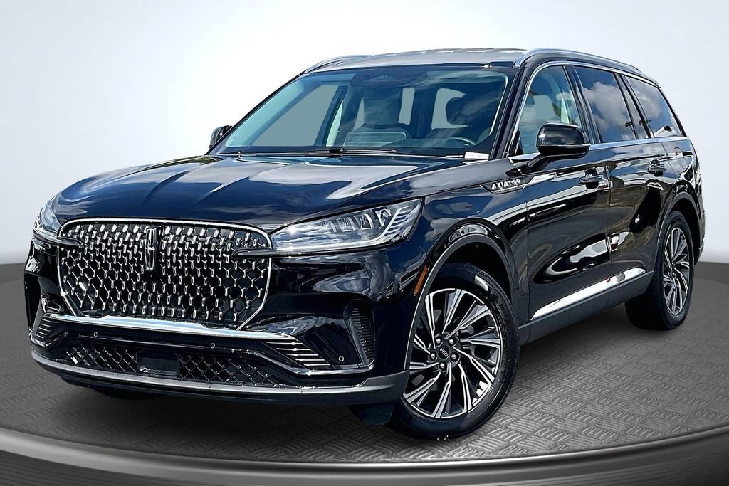 New 2026 Lincoln Aviator 2WD image 2