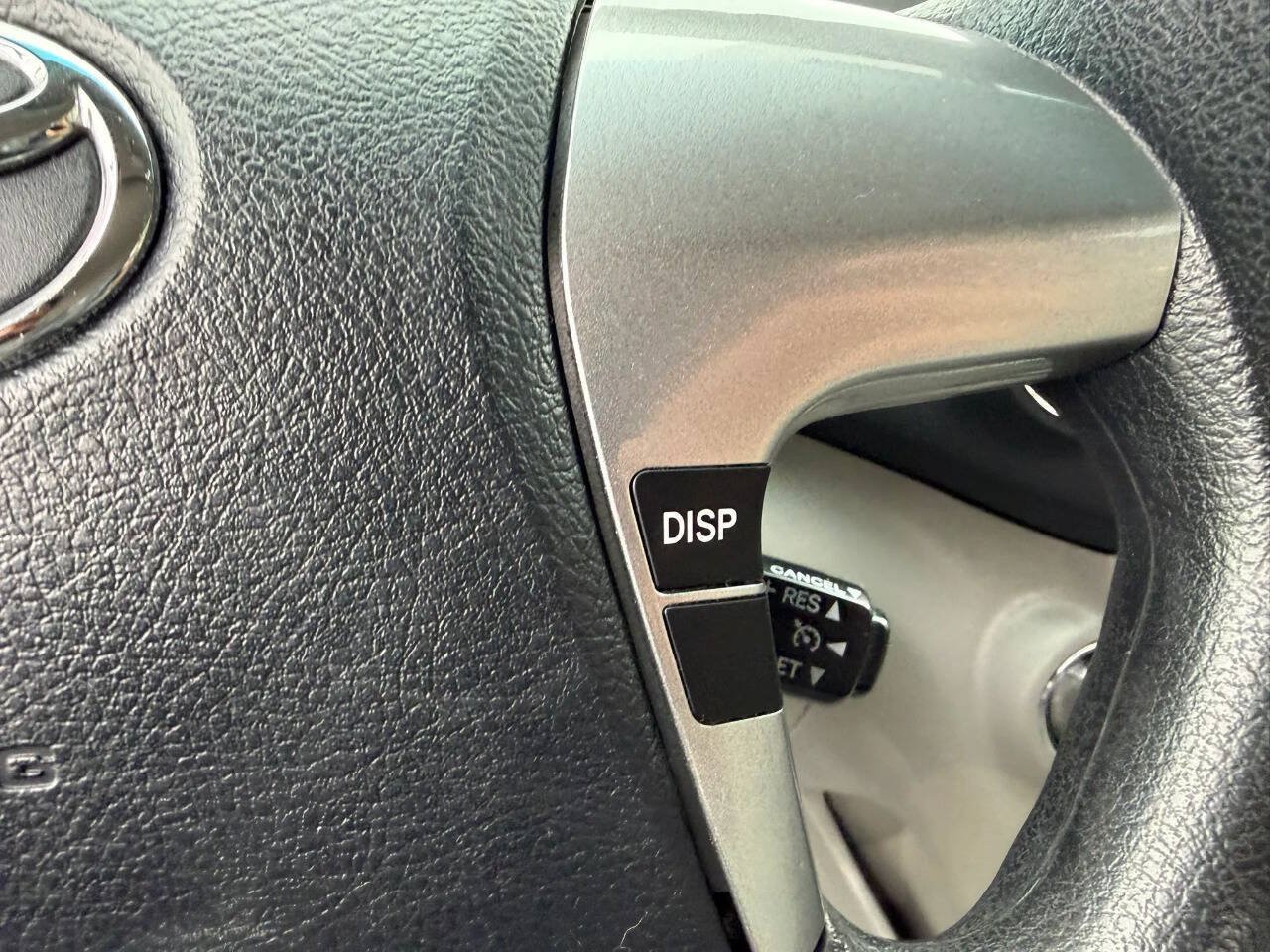 Used 2013 Toyota Highlander Plus AWD/4WD image 29