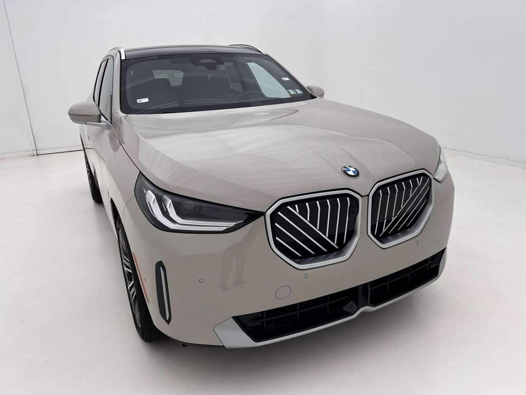 Certified 2025 BMW X3 xDrive30i w/ Premium Package image 3