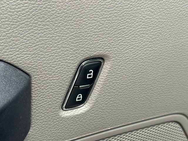 Used 2022 Ford F250 XL w/ Power Equipment Group AWD/4WD image 21