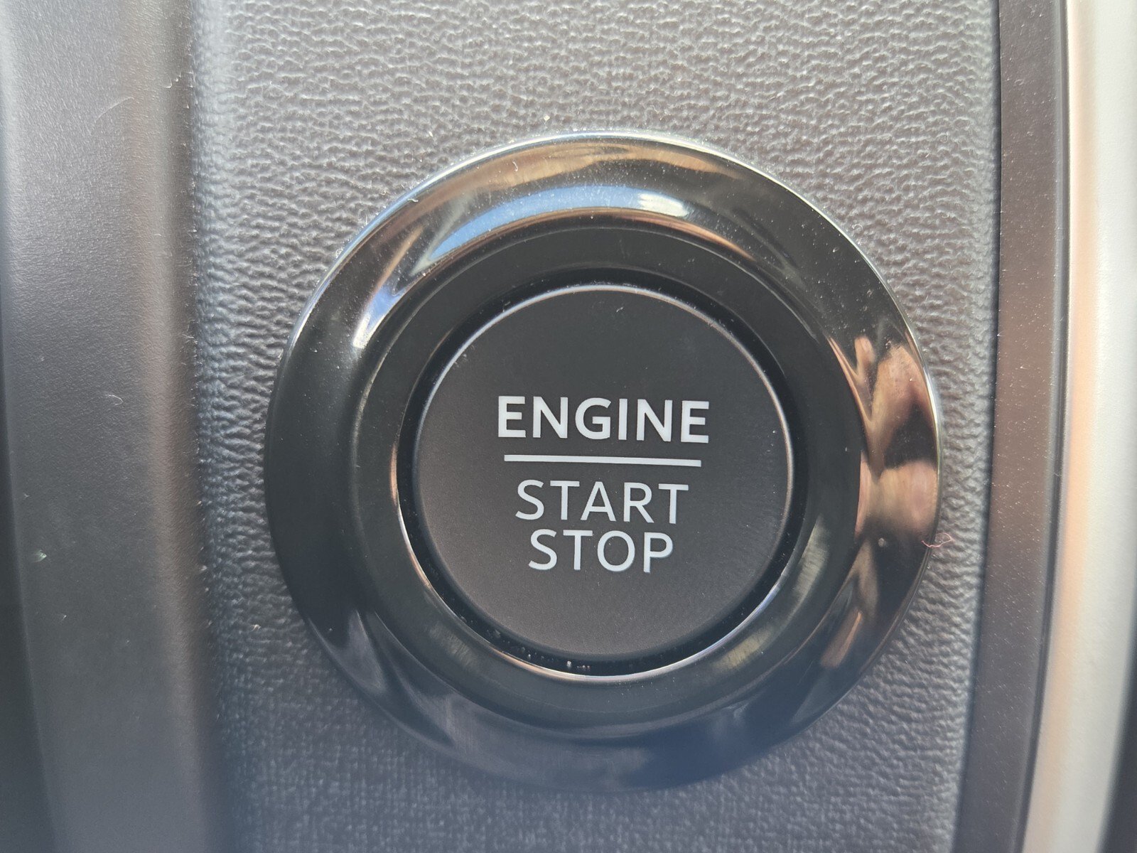 Used 2025 Ford Expedition Max Active RWD image 33