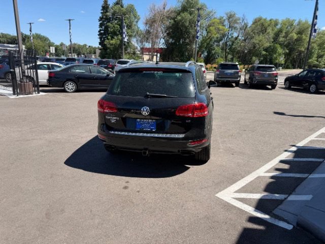 Used 2014 Volkswagen Touareg VR6 AWD/4WD image 12