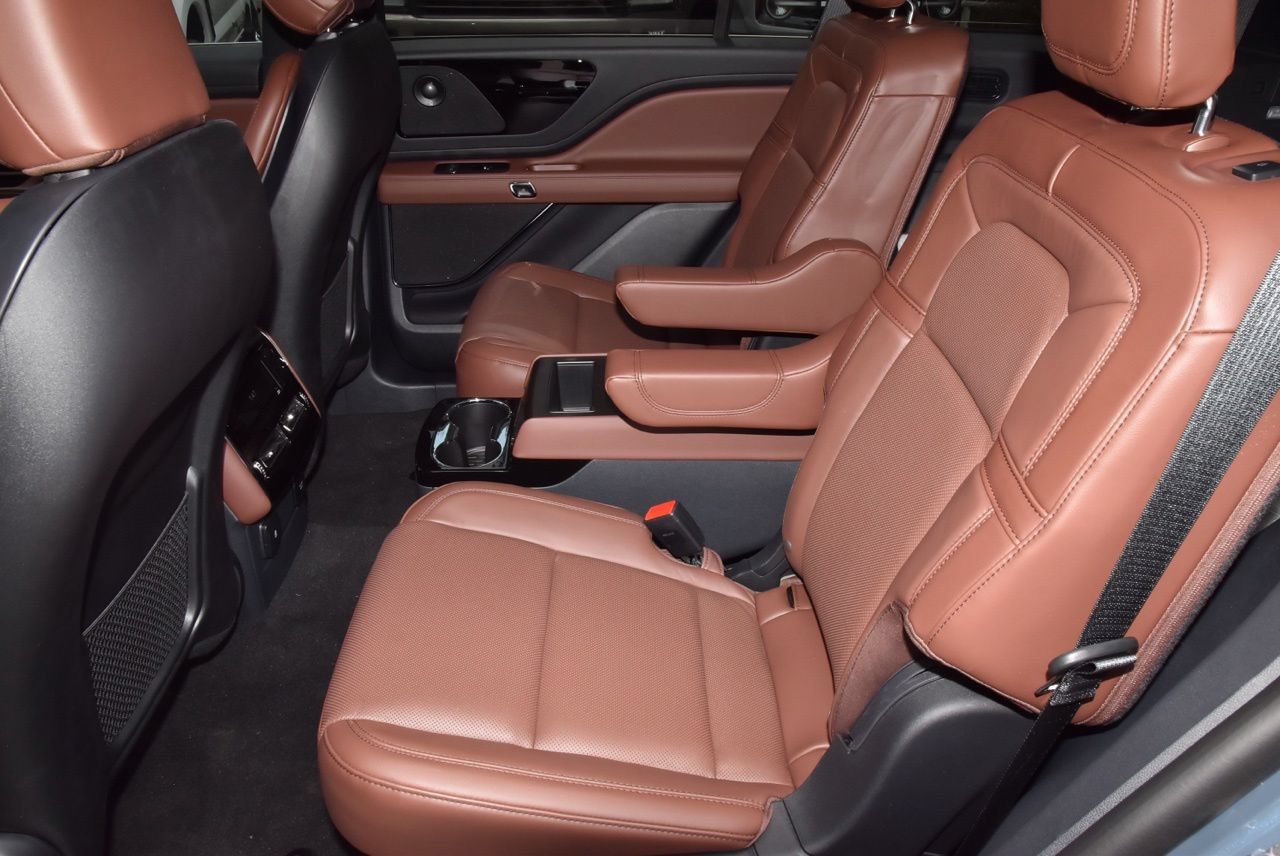 New 2026 Lincoln Aviator Reserve RWD image 14