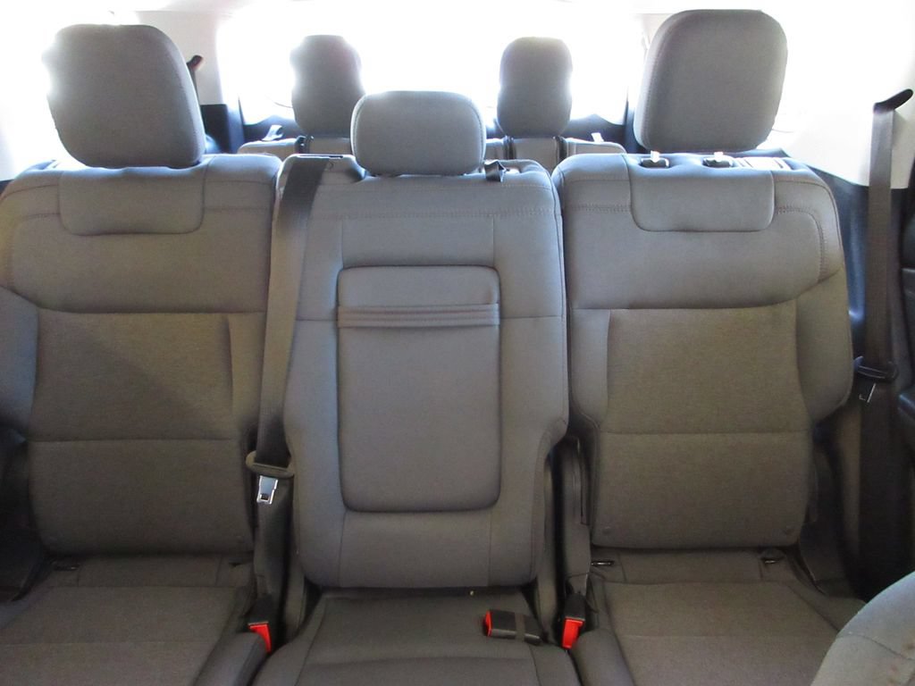 Certified 2026 Ford Explorer Active RWD image 23