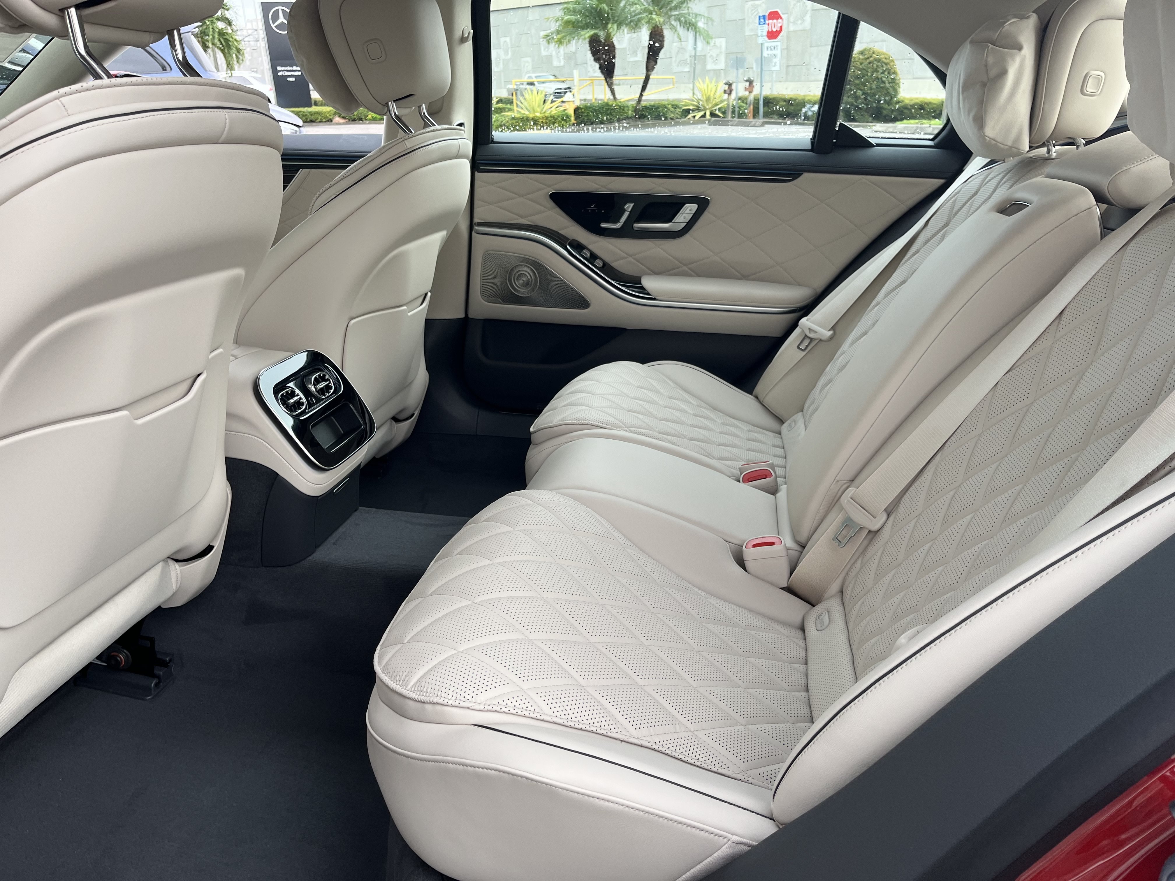 New 2027 Mercedes-Benz S 580 4MATIC Sedan image 17