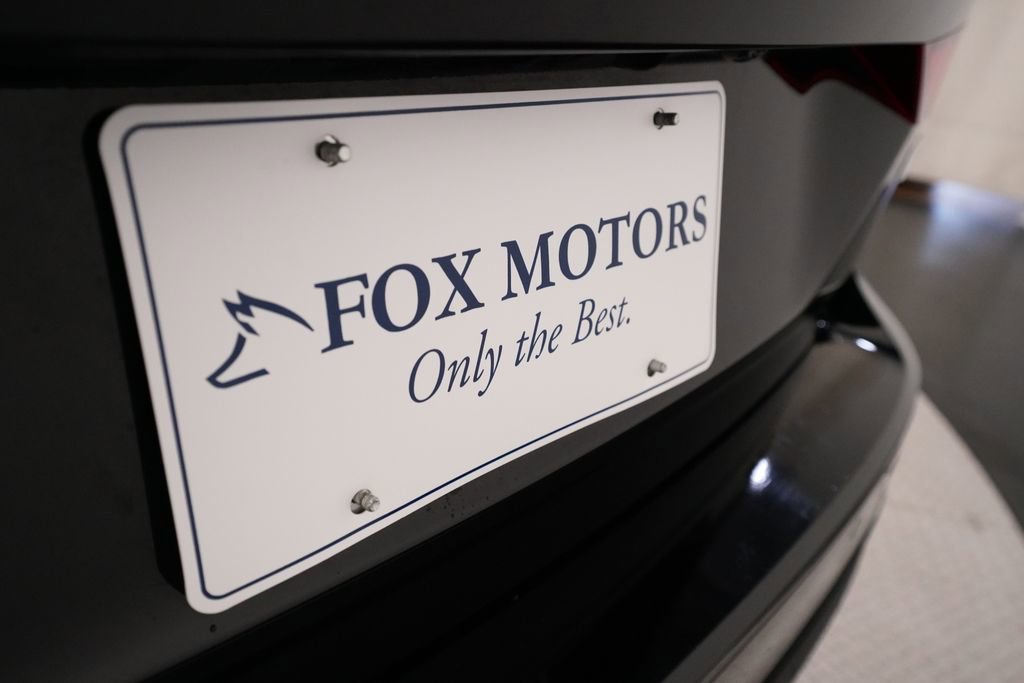 Used 2025 Volvo V60 B5 Cross Country Plus image 38