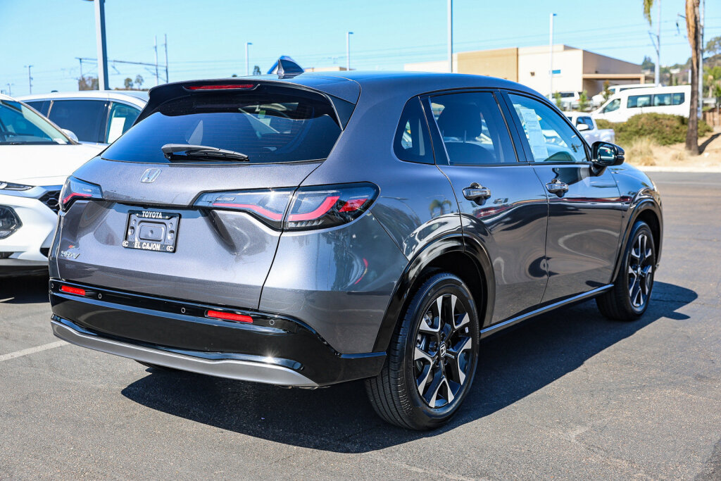 Used 2027 Honda HR-V EX-L image 26