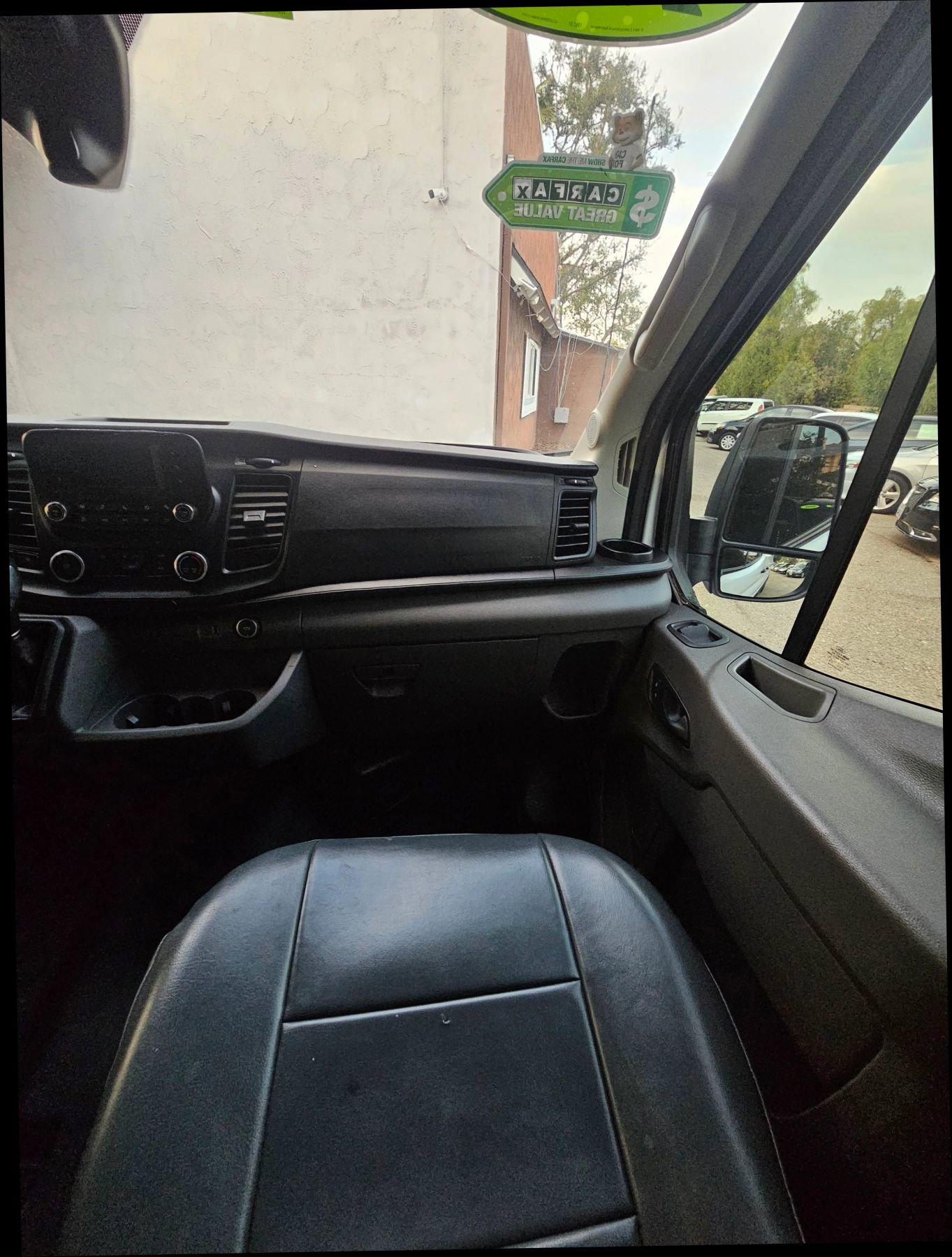 Used 2020 Ford Transit 250 Medium Roof image 22