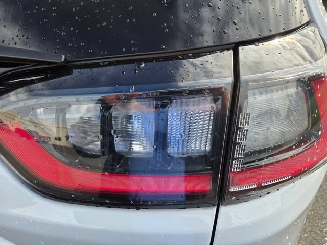 Used 2019 Jeep Cherokee Limited AWD/4WD image 17