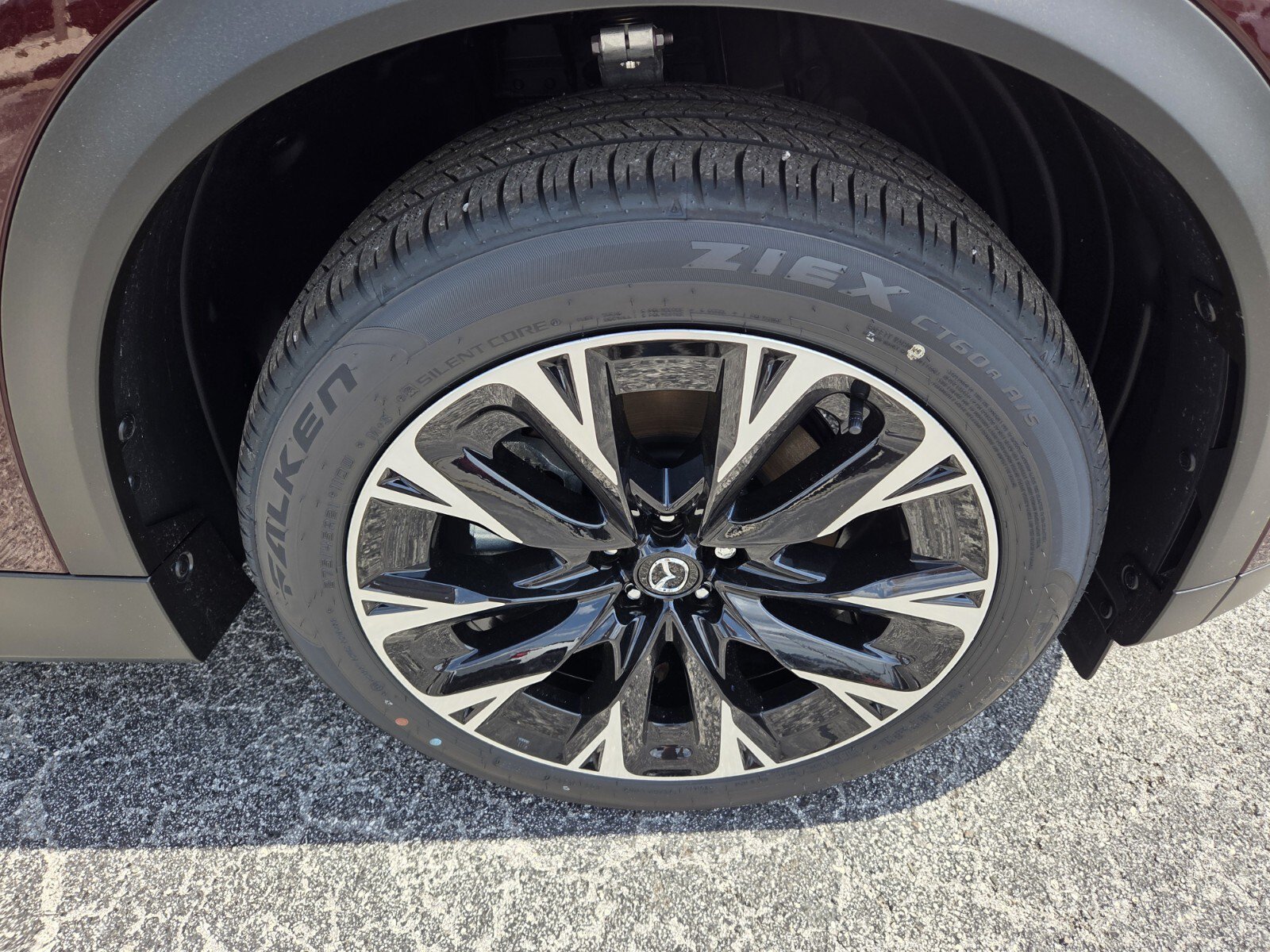 New 2026 MAZDA CX-90 Plug-In Hybrid w/ Premium Plus AWD/4WD image 17