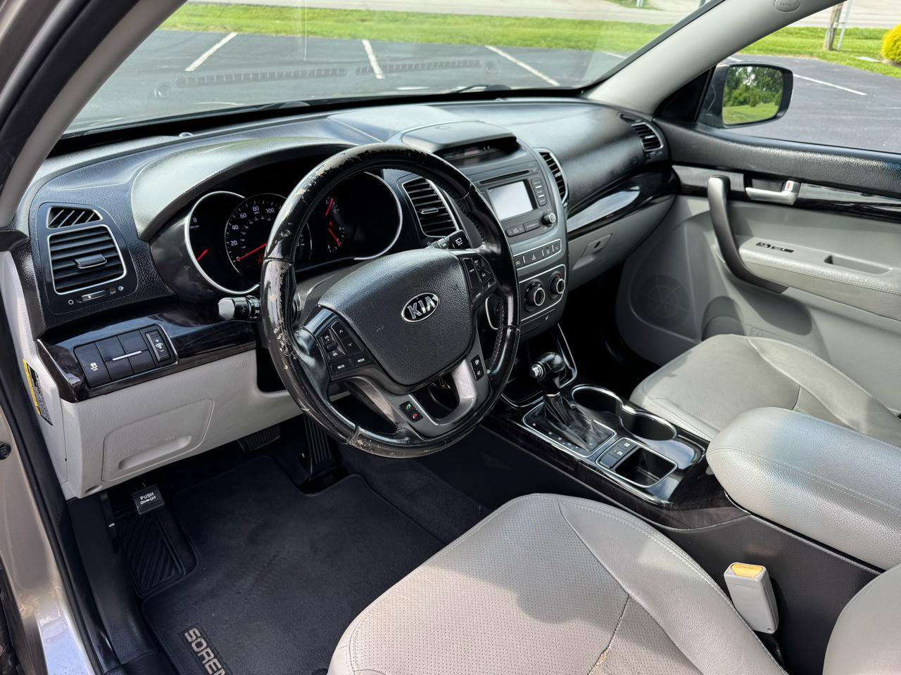 Used 2015 Kia Sorento LX FWD image 30