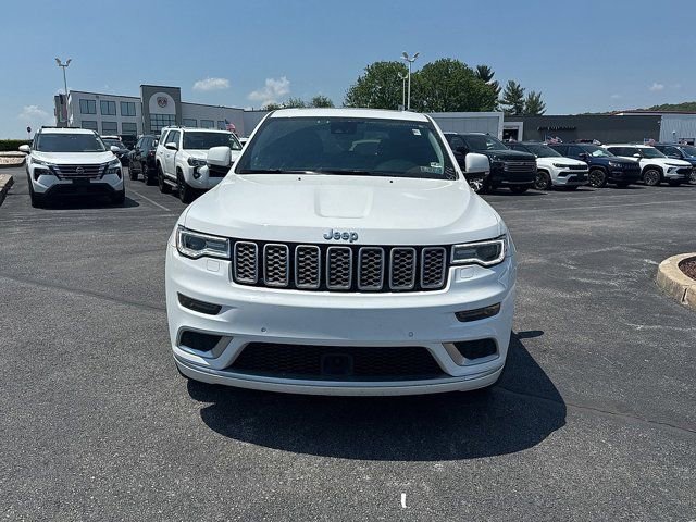 Used 2017 Jeep Grand Cherokee Summit w/ Platinum Series Group AWD/4WD image 2