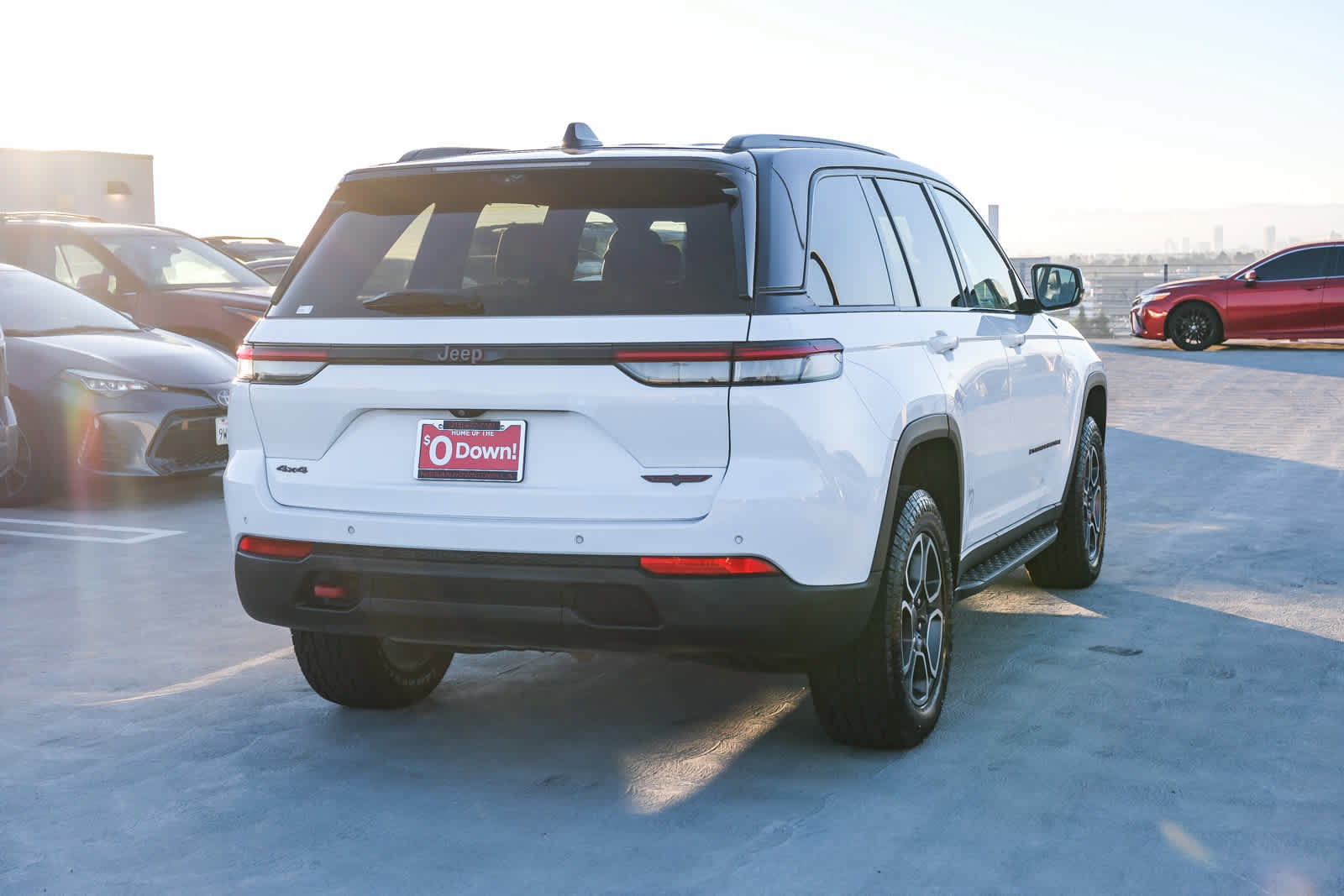 Used 2022 Jeep Grand Cherokee Trailhawk w/ Luxury Tech Group III AWD/4WD image 4