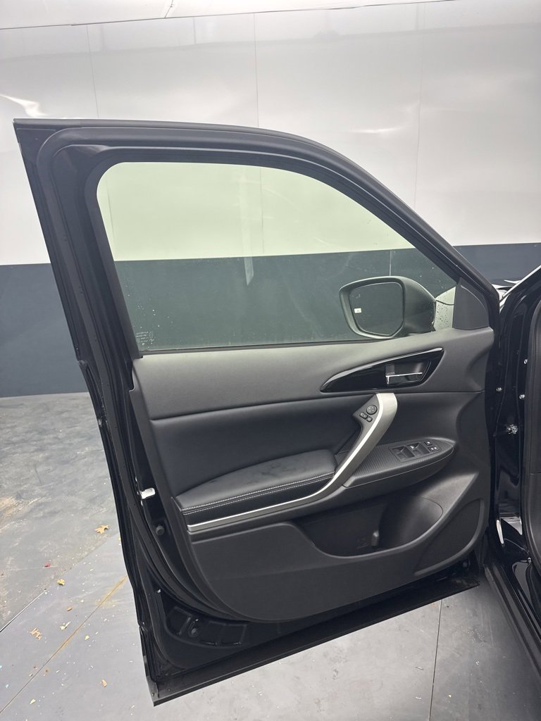 New 2026 Mitsubishi Eclipse Cross SE image 15