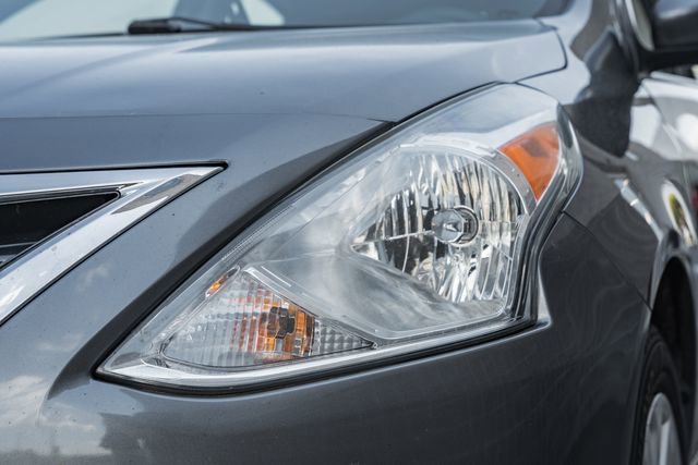 Used 2019 Nissan Versa SV FWD image 12