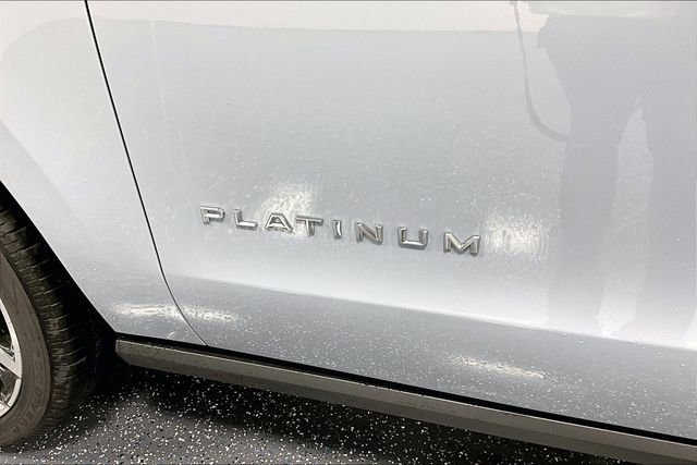 New 2026 Ford Expedition Max Platinum image 11