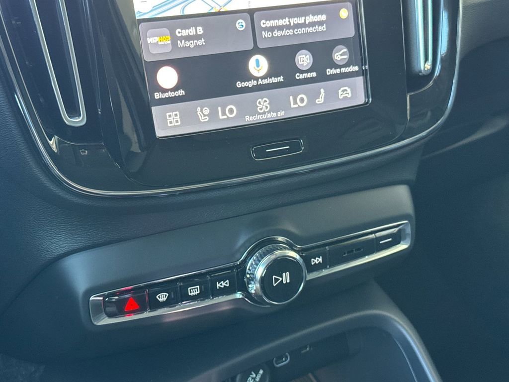 New 2026 Volvo XC40 B5 Ultra w/ Climate Package image 20