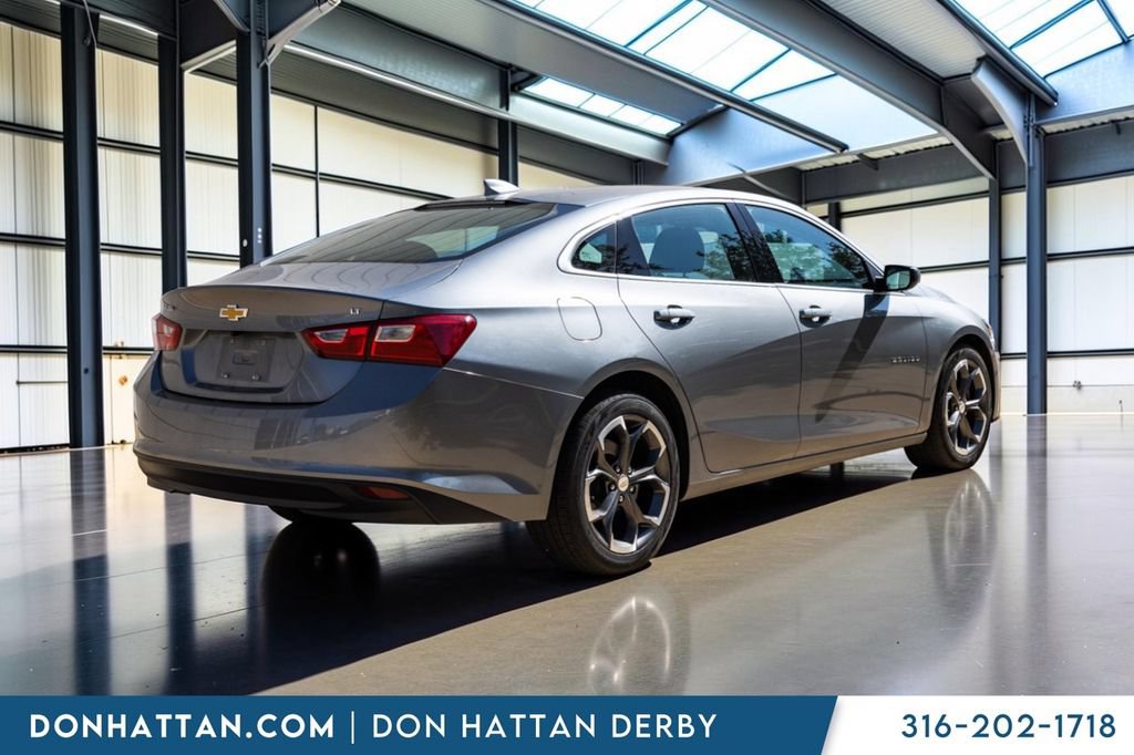 Used 2023 Chevrolet Malibu LT FWD image 28