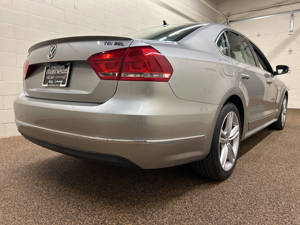 Used 2014 Volkswagen Passat TDI SEL Premium FWD image 2