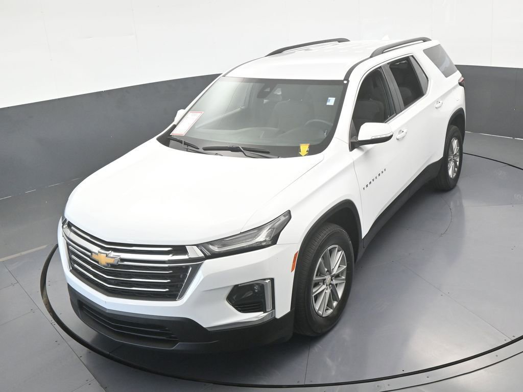 Used 2023 Chevrolet Traverse LT image 50