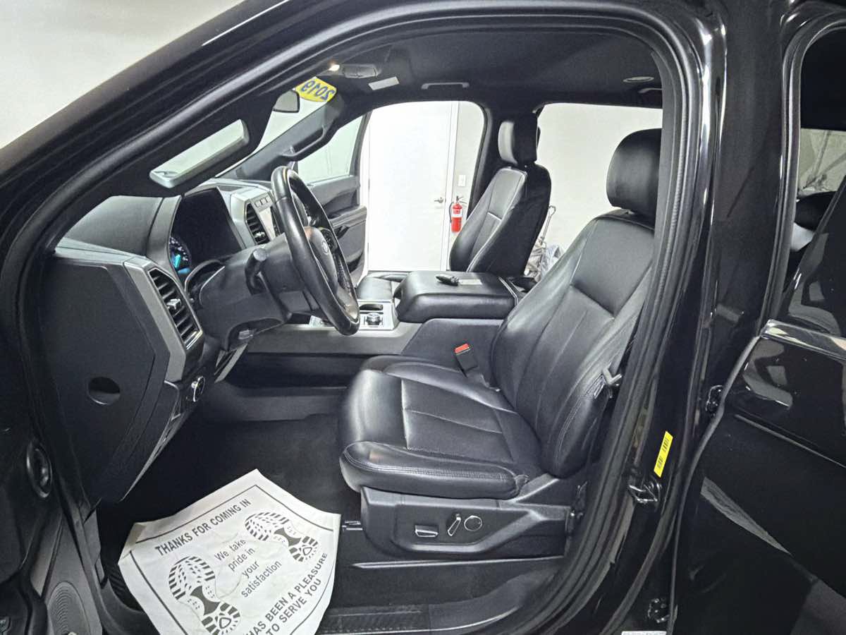 Used 2019 Ford Expedition Max XLT w/ Equipment Group 201A AWD/4WD image 11