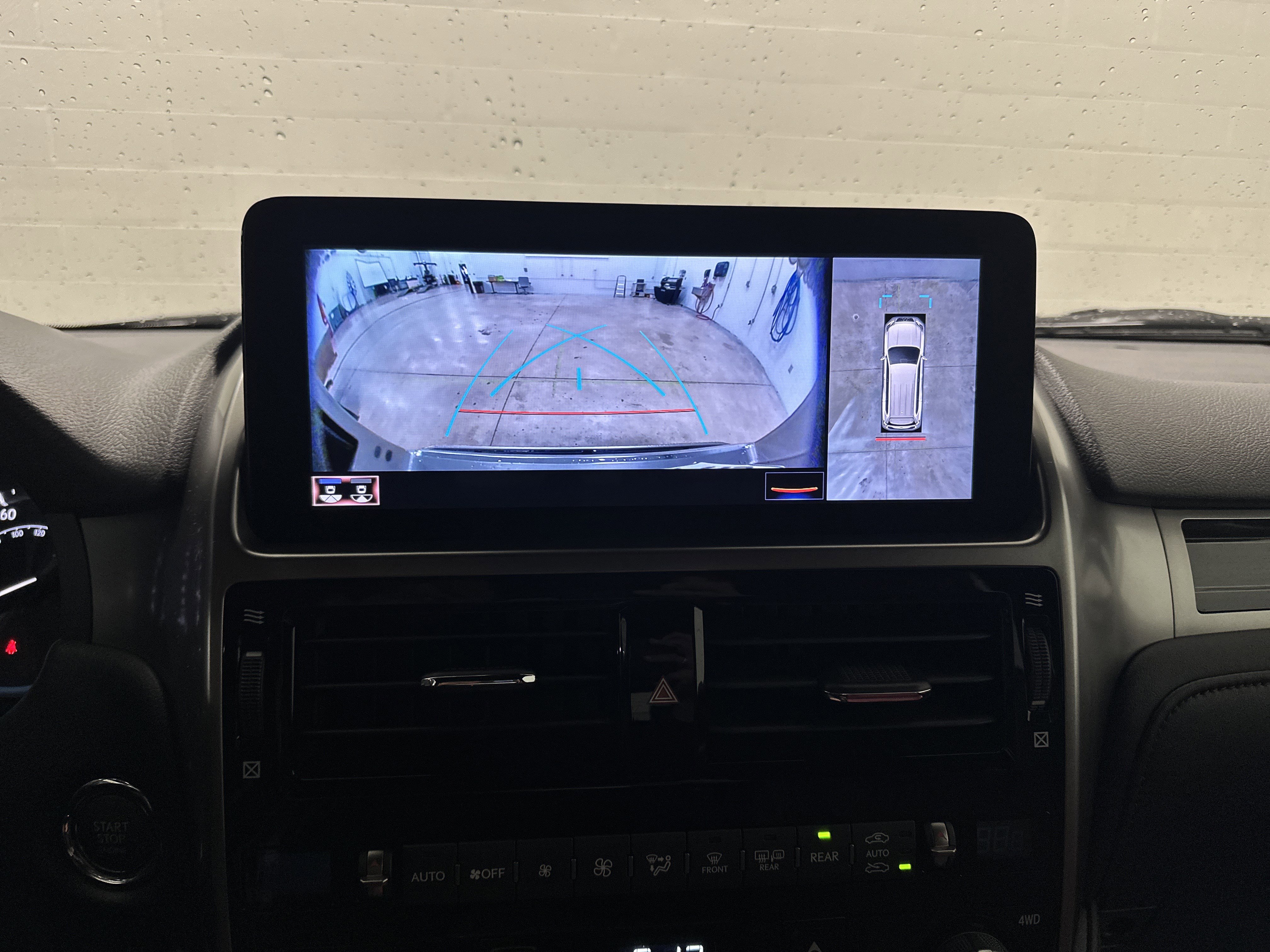 Certified 2022 Lexus GX 460 Luxury w/ Sport Design Package AWD/4WD image 25