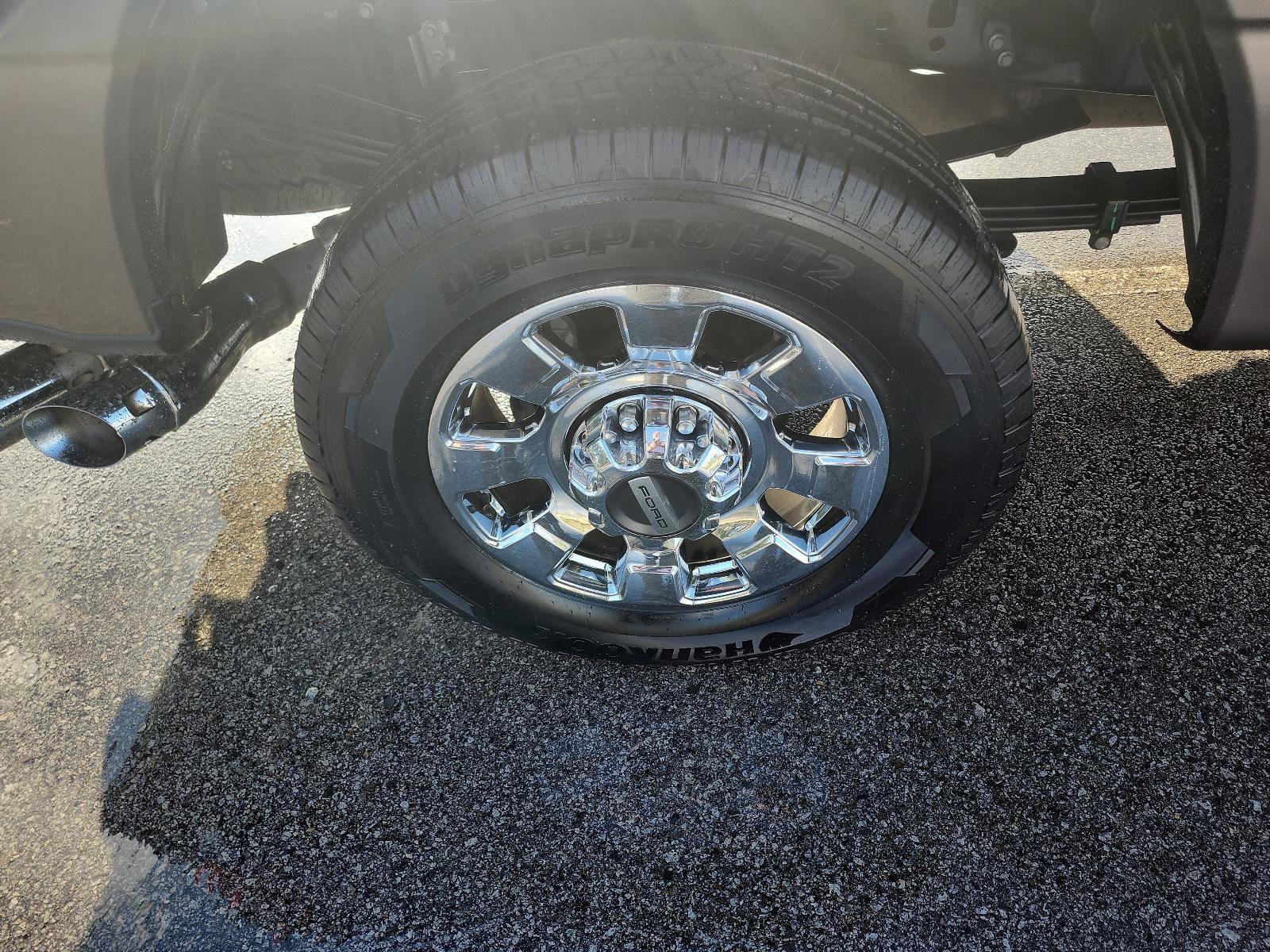 Used 2023 Ford F250 Lariat w/ Lariat Ultimate Package image 5