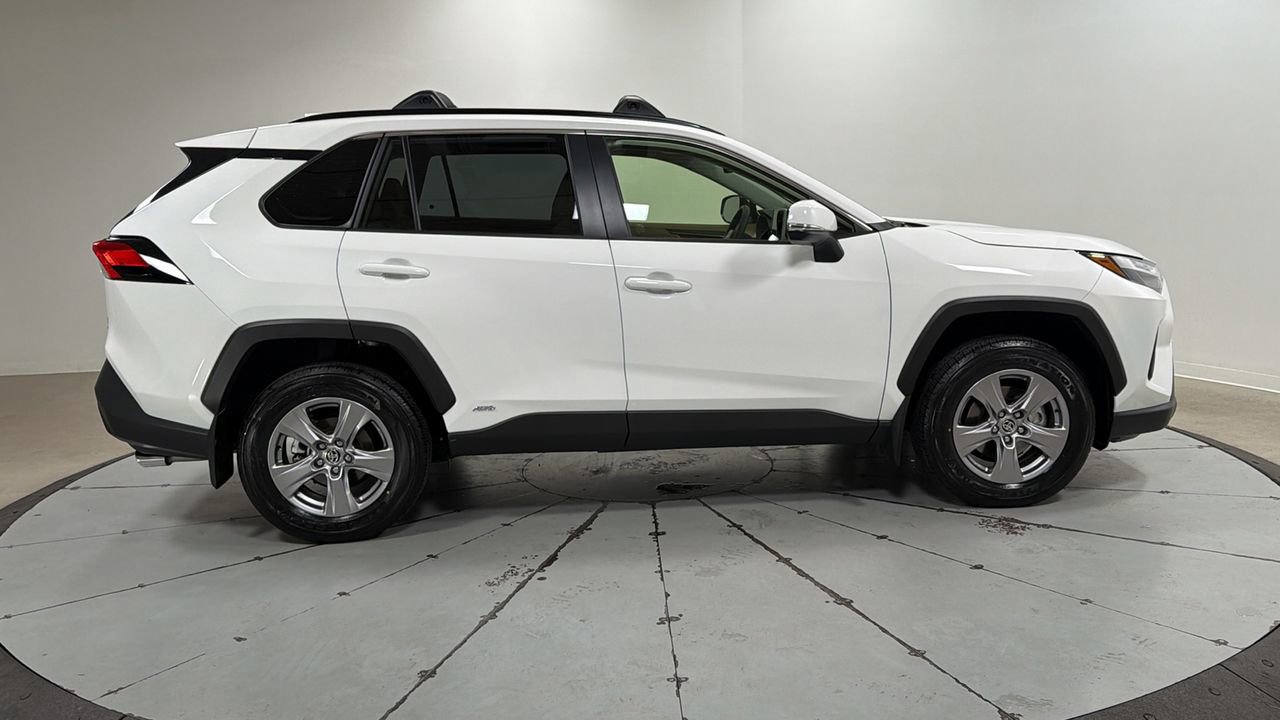 Certified 2025 Toyota RAV4 XLE w/ Convenience Package image 6