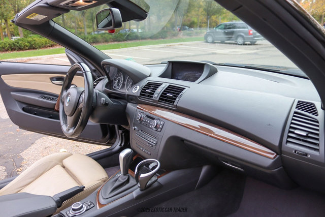 Used 2010 BMW 135i Convertible image 55