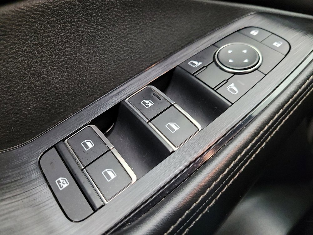 Used 2021 Nissan Rogue SL w/ Premium Package image 27