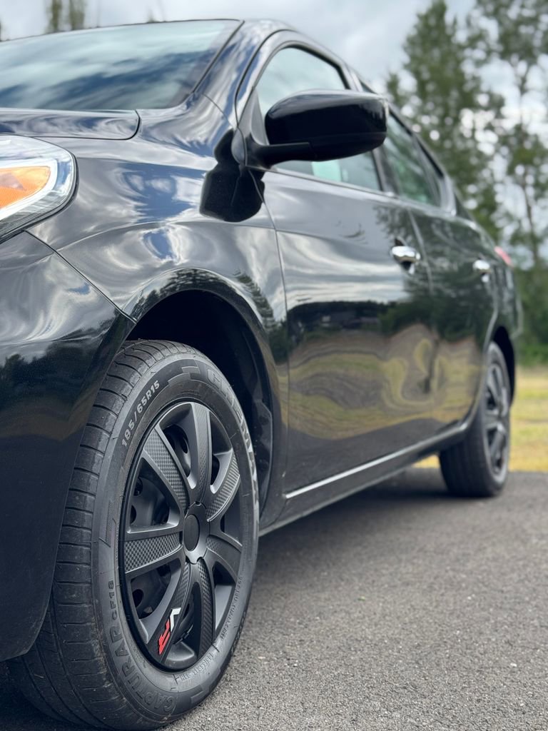 Used 2019 Nissan Versa SV FWD image 32