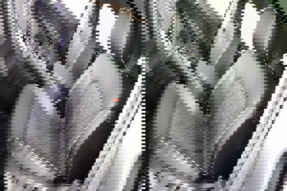 Used 2024 Volkswagen Atlas SEL Premium R-Line image 10