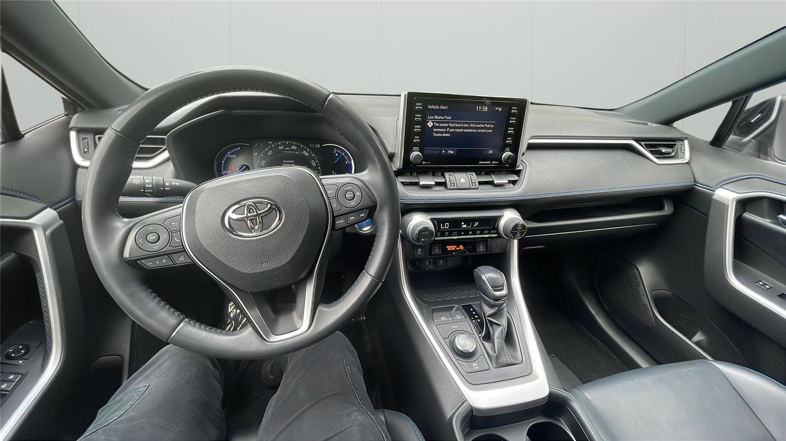 Used 2020 Toyota RAV4 XSE w/ XSE Grade Weather Package image 14