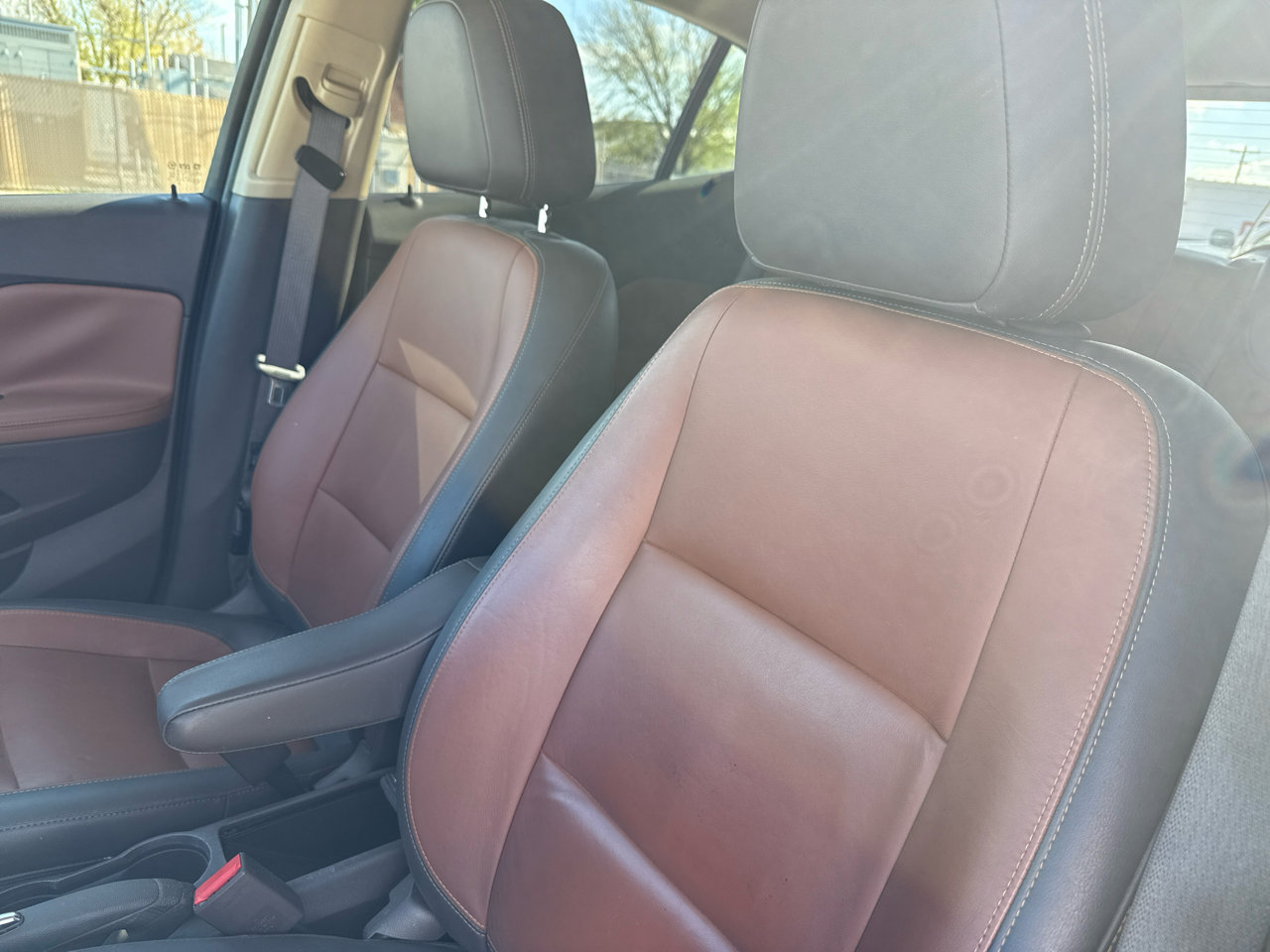 Used 2013 Buick Encore Premium FWD image 33