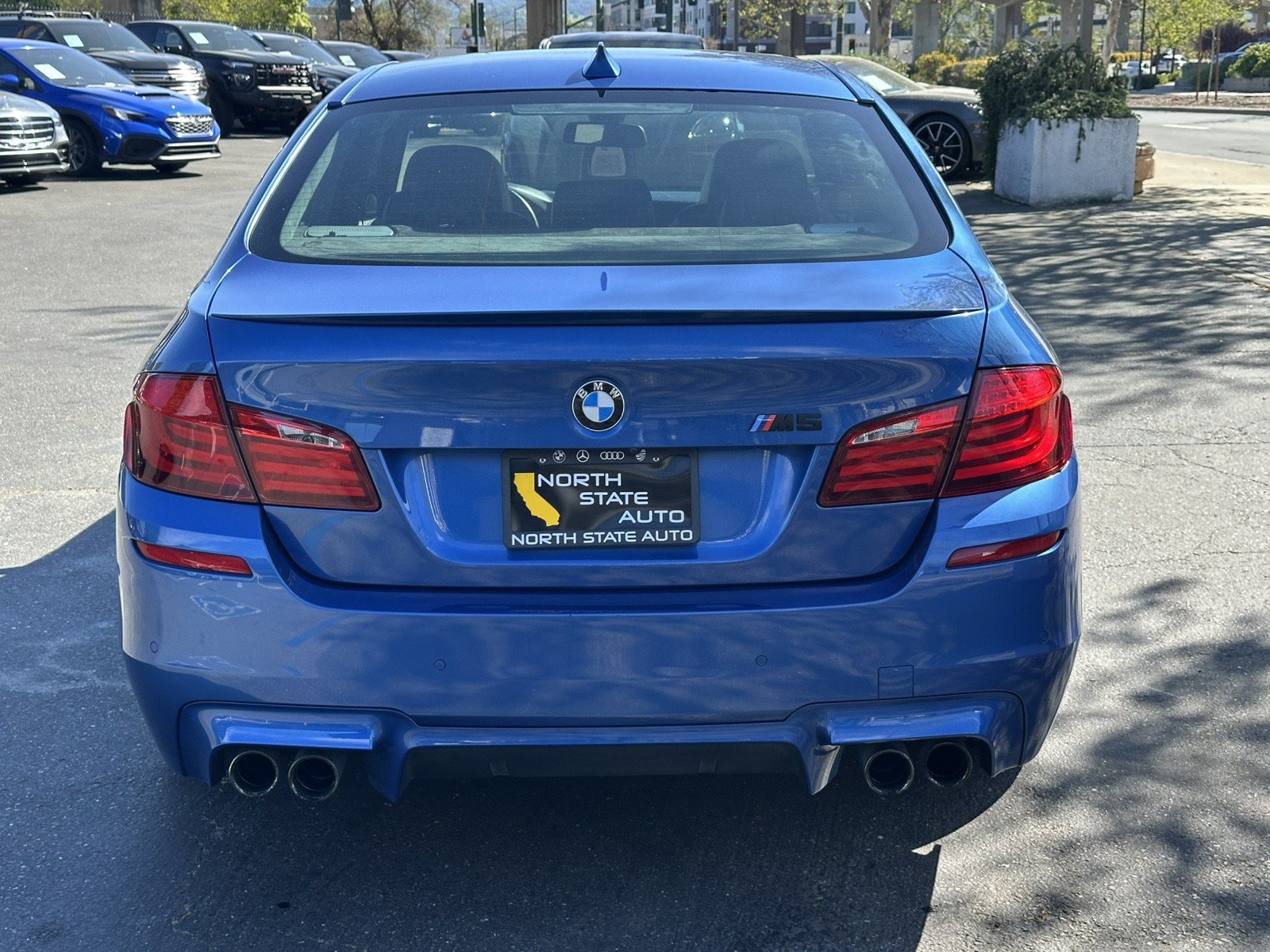 Used 2013 BMW M5 RWD image 10