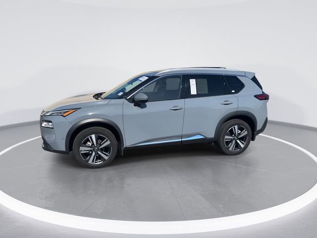 Used 2023 Nissan Rogue SL w/ SL Premium Package image 3
