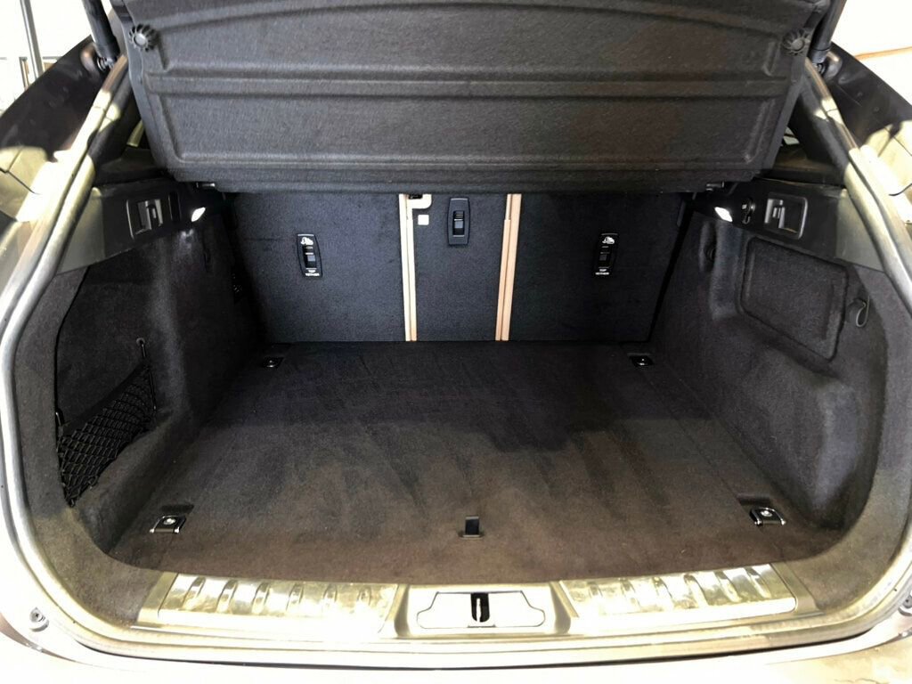 Used 2021 Jaguar F-PACE S image 27